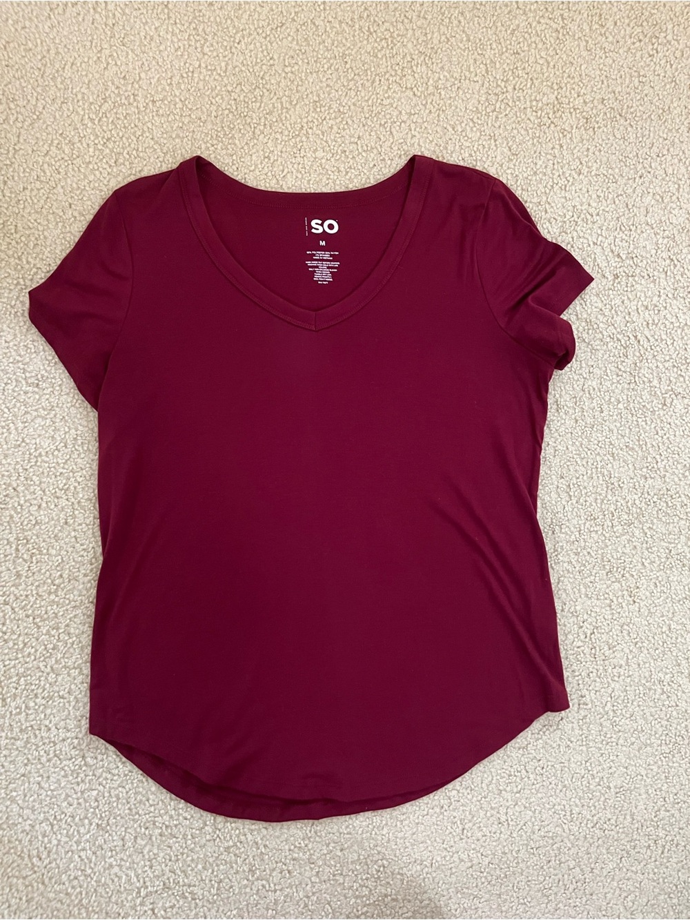 SO V-Neck Red Wine Short Sleeve Shirt - Medium